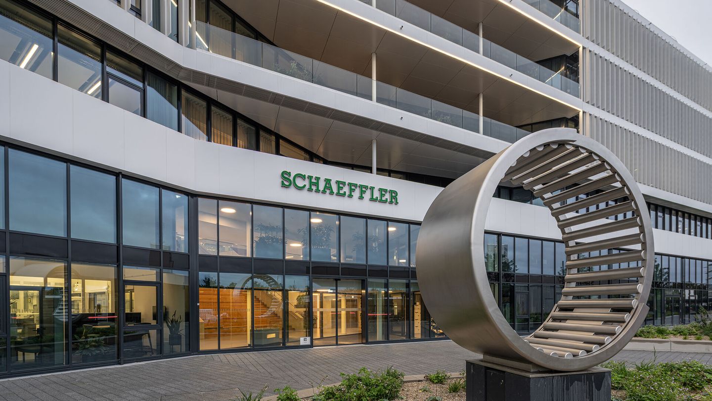 Rolling bearing solutions for over 60 sectors of industry